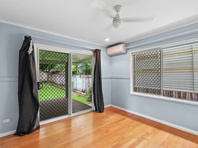 152 GREENSLOPES STREET, Edge Hill
