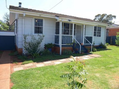 6 Houston Drive, Dubbo