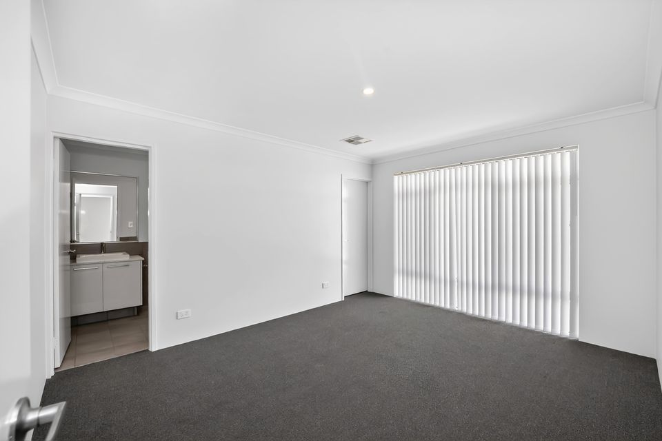 7 ELATION GROVE, Baldivis