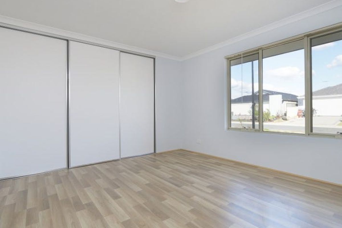 8 Poseidon Road, Byford