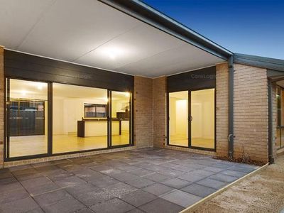 47 Balcombe Drive, Manor Lakes