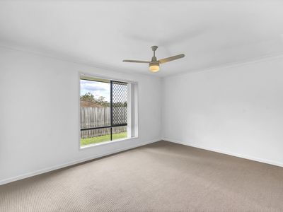 14 Weymouth Street, Bundamba