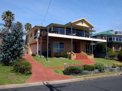 15 Hosies Road, Eden