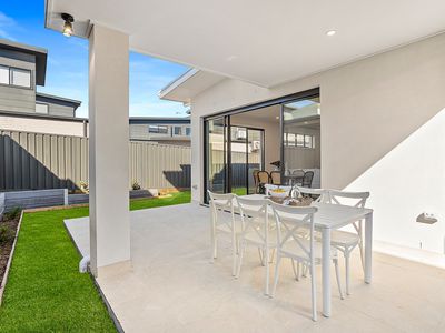 44 Raleigh Street, Albion Park