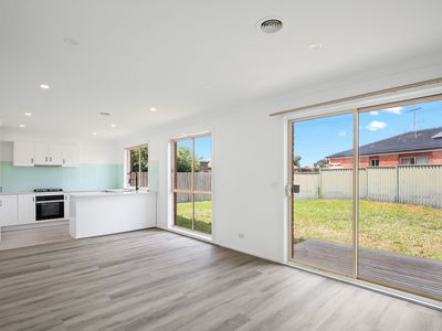 22 Egan Cl, Werribee