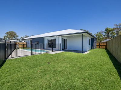 5 Shine Street, Morayfield