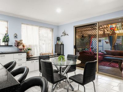 33 Roseheath Boulevard, Kiara