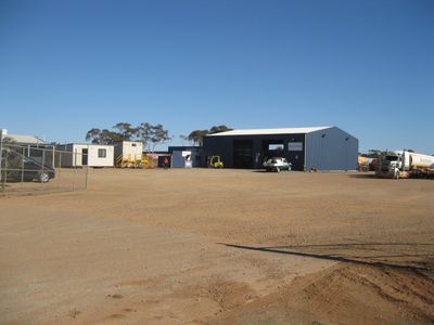 32 Wilurarra Road, West Kalgoorlie