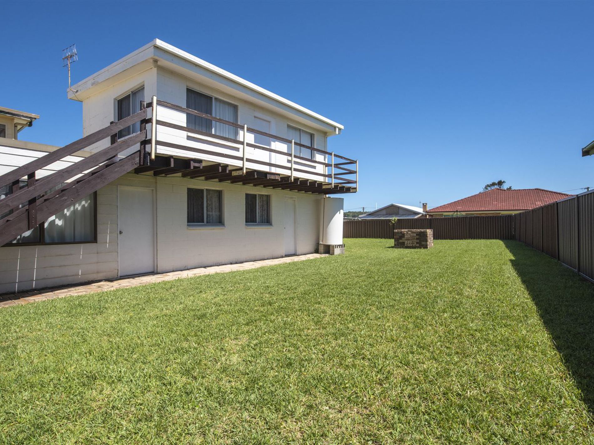 60 South Pacific Crescent, Ulladulla