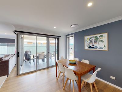 4 Waterfall Crescent, Dubbo