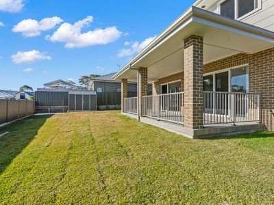 16 Mirida Drive, Dolphin Point