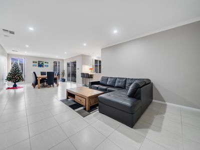 11 Sapwood Grove, Whitby
