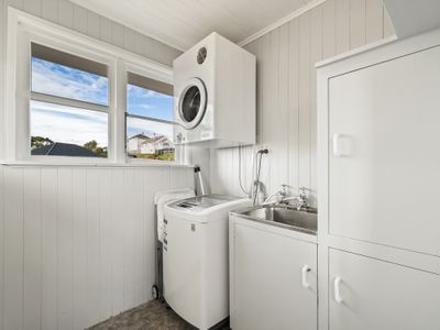 80 Stenhope Crescent, Corstorphine