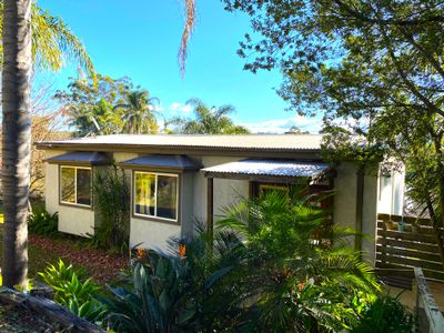 63 Kings Point Drive, Kings Point