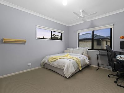 31 Behan Crescent, Wakerley