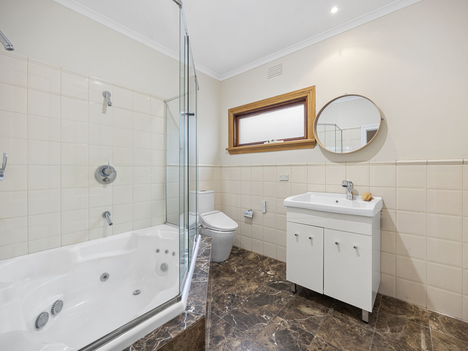 106 Barkers Road, Hawthorn