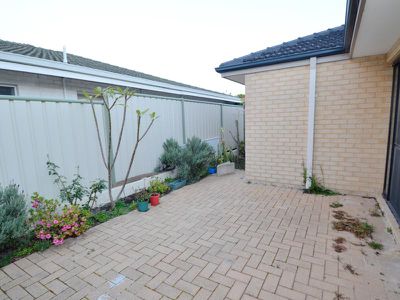 2B Clovelly Crescent, Lynwood