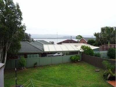 66 Henricks Parade, Mount Warrigal