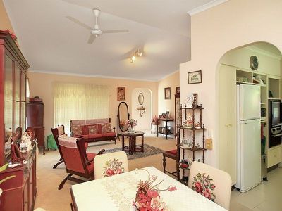 6 Palm Grove Cres, Tewantin