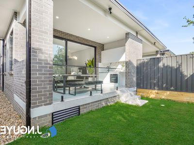 19 Duke Street, Canley Heights