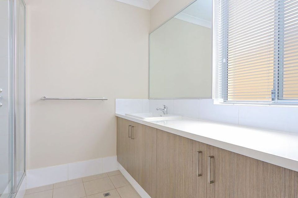 11 Barbon Lane , Baldivis