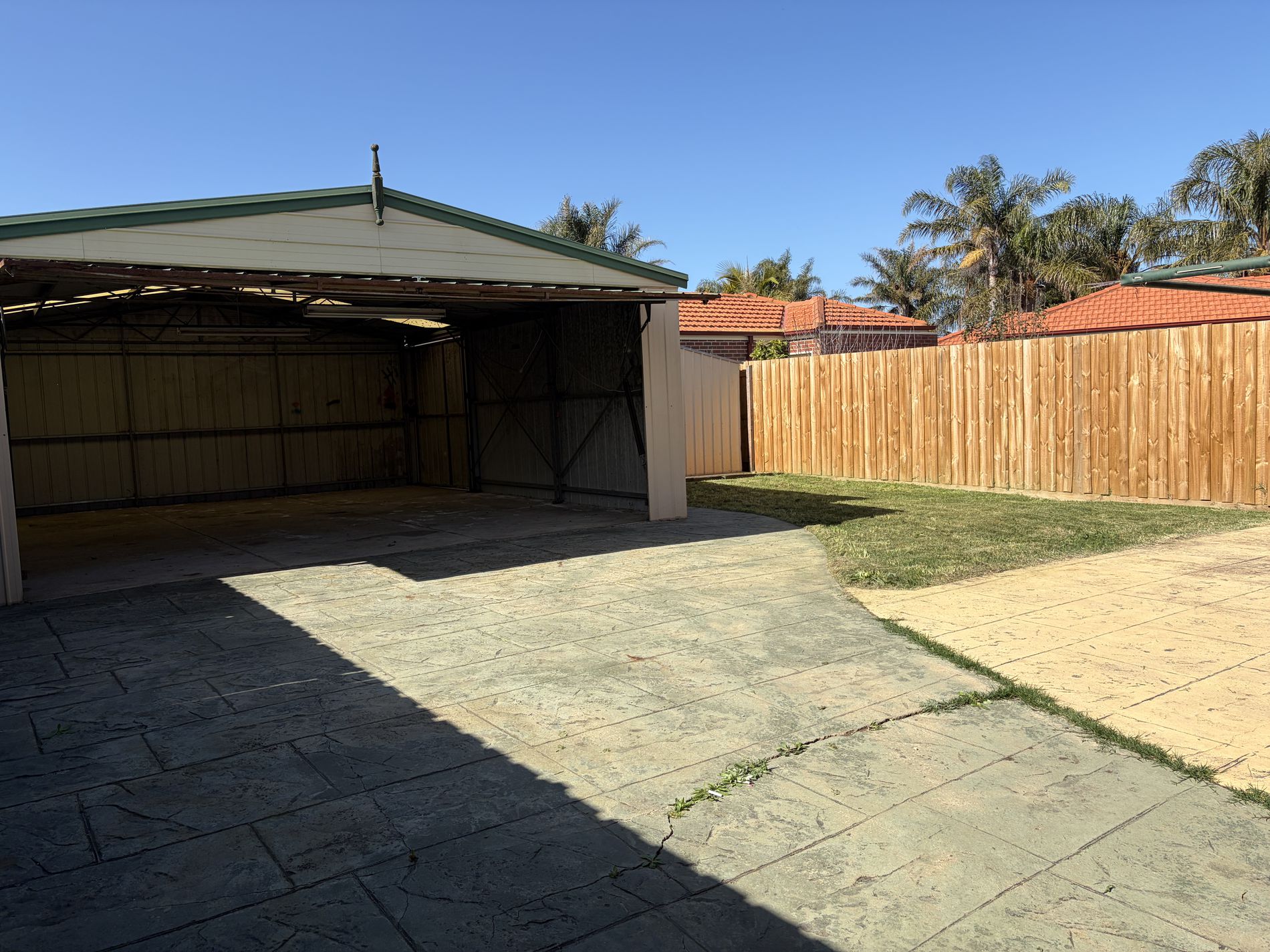 14 Latham Street, Werribee