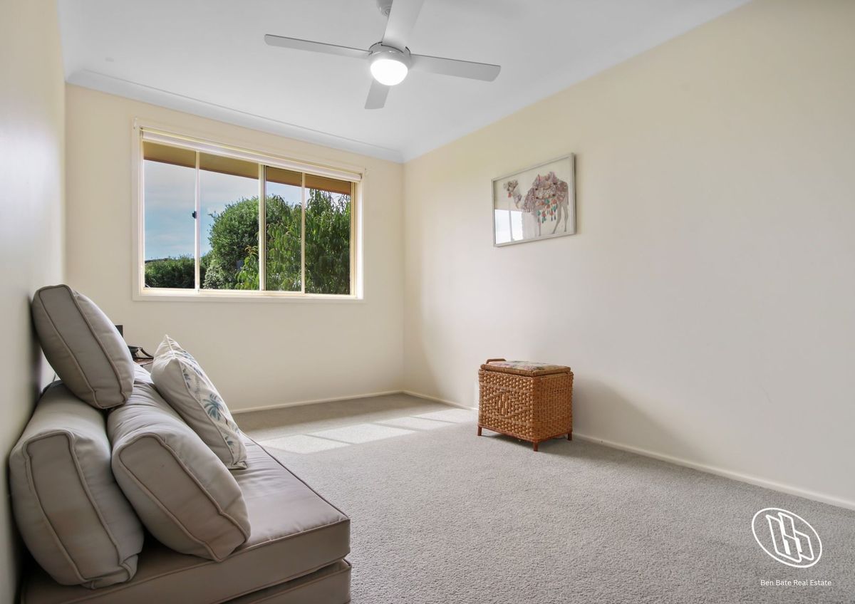 42 Mummaga Lake Drive, Dalmeny