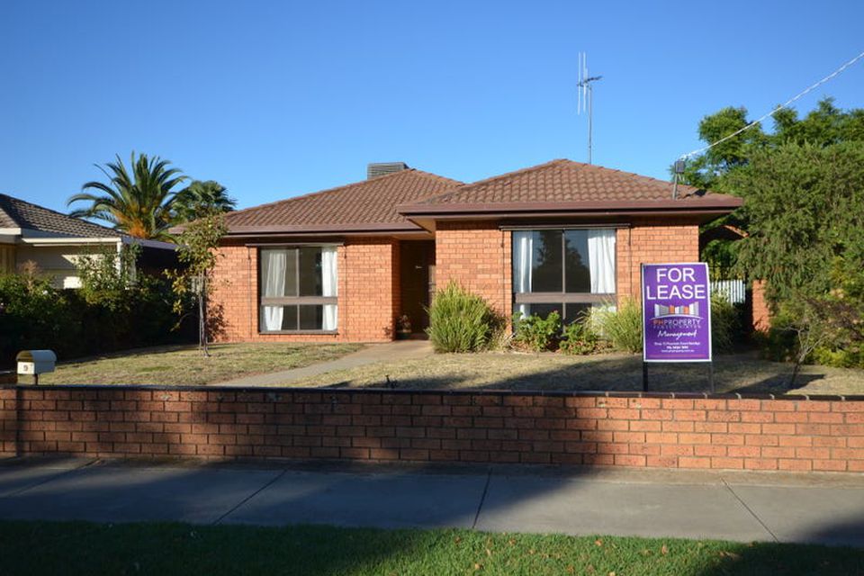 9 Knight Street, White Hills