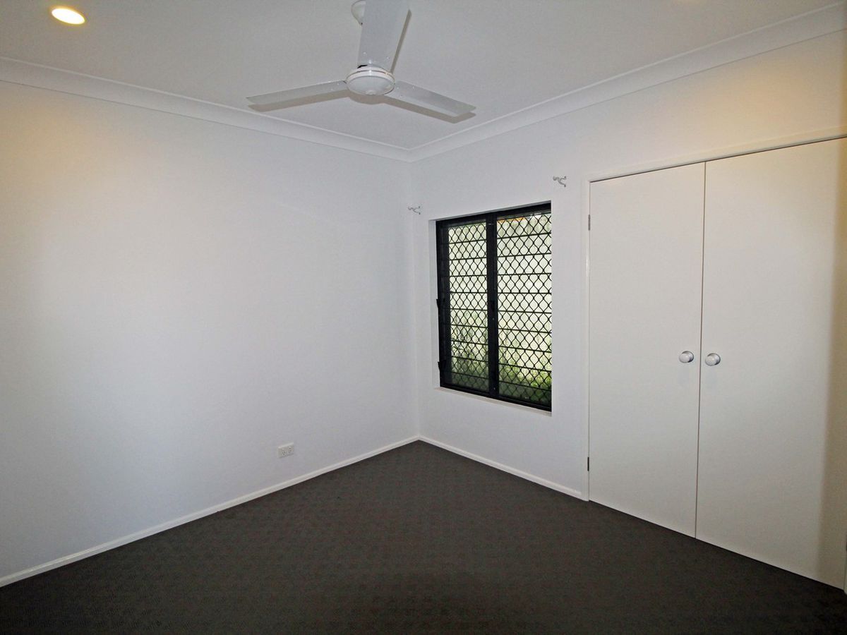 40 STORER STREET, Atherton