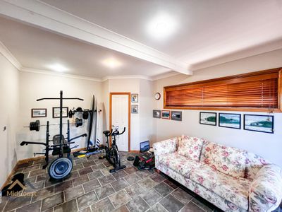 63 Red Head Road, Red Head