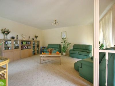 5 Weston St, Albion Park