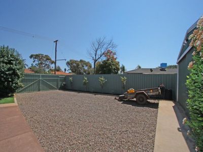 2 Trythall Place, Hannans