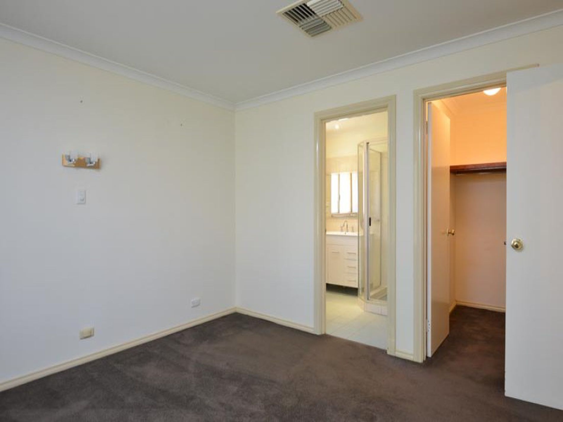 7 Davyhurst Drive, Hannans