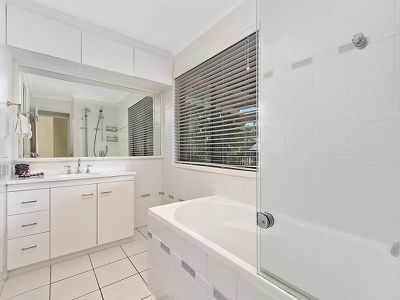 20 Exilis Street, Rochedale South