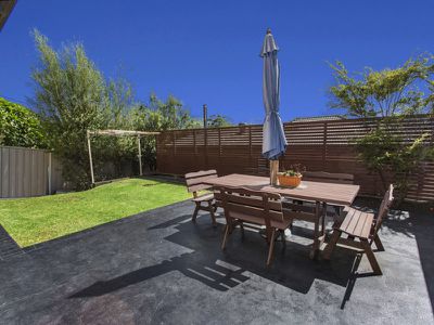 165A & 165B Kanahooka Road, Kanahooka