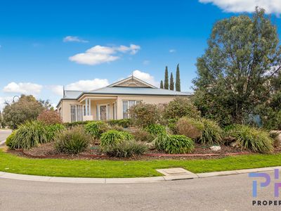 6 Waterview Drive, White Hills