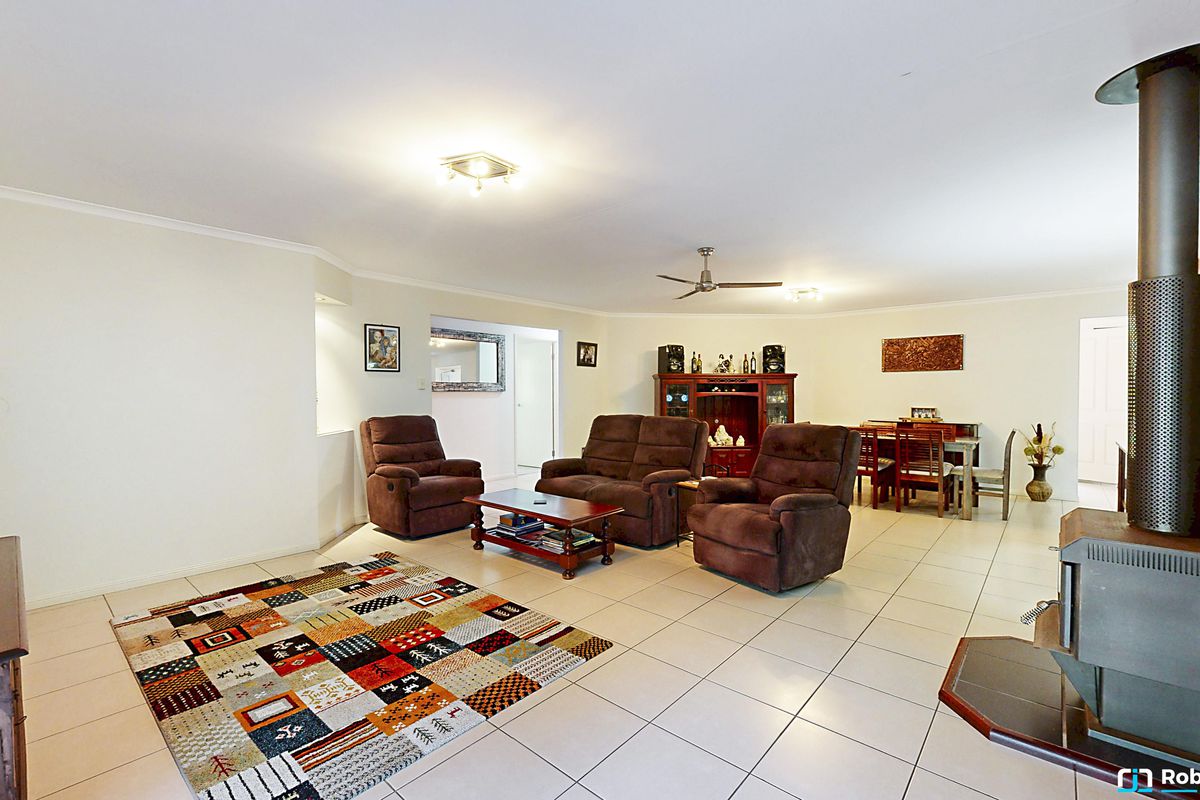 83 Stratford Park Drive, Pomona