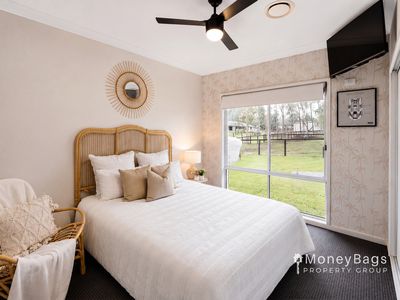 48-50 Mackenzie Avenue, Riverbend