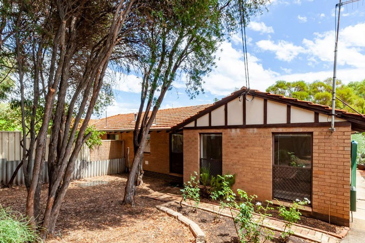 29A Lensham Place, Armadale