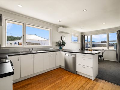 92 Surrey Street, Forbury