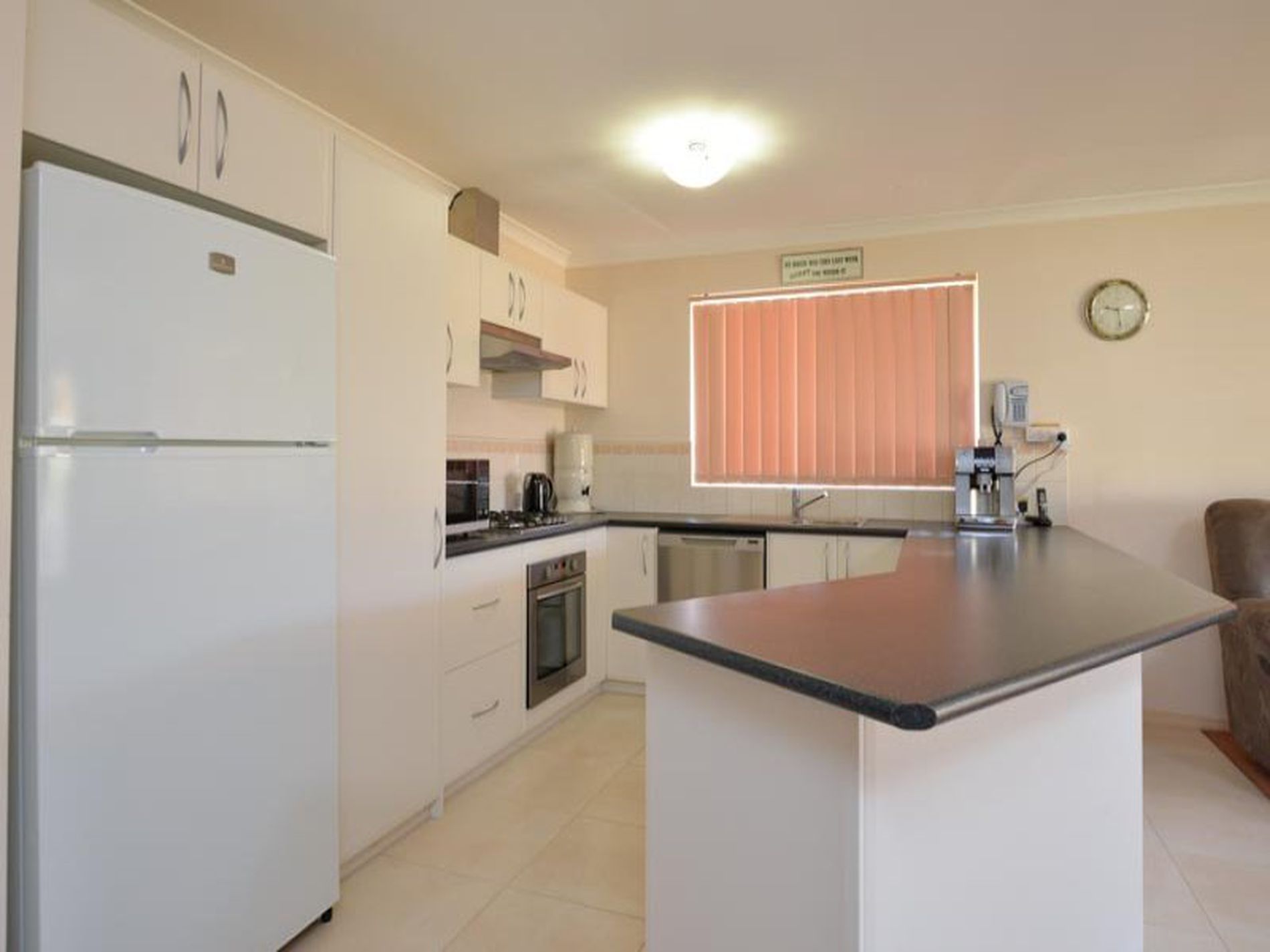 152 Davis Street, Victory Heights