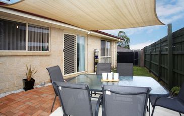 2/7 Lawrence Court, Cranbourne North