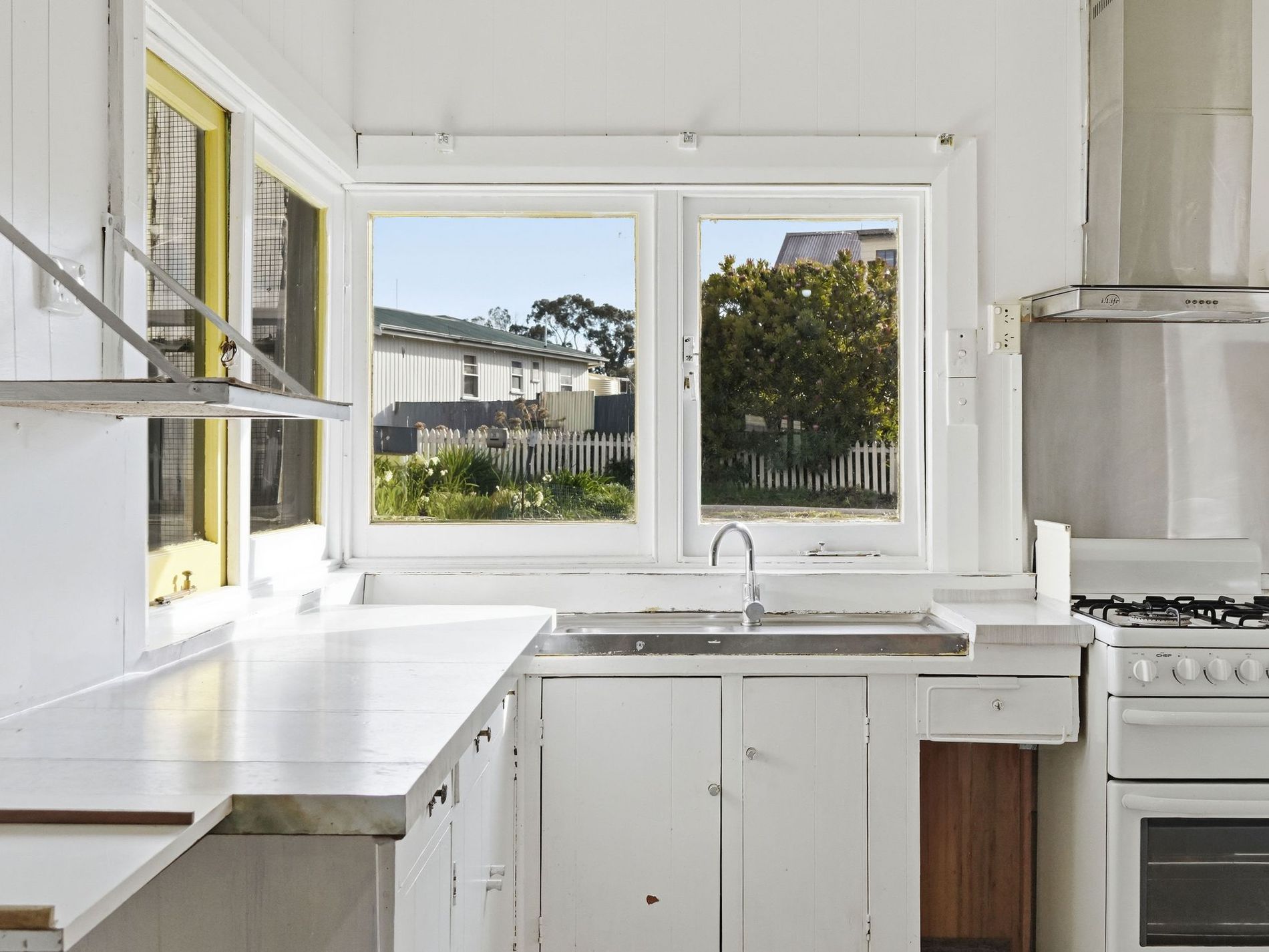 17 Erle Street, Carlton River