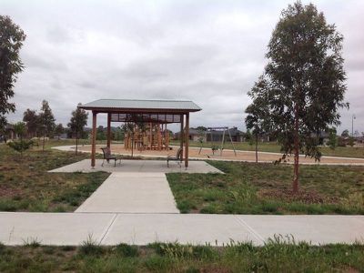 9 Cotton Field Way, Brookfield