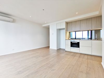 501S / 883 Collins Street, Docklands