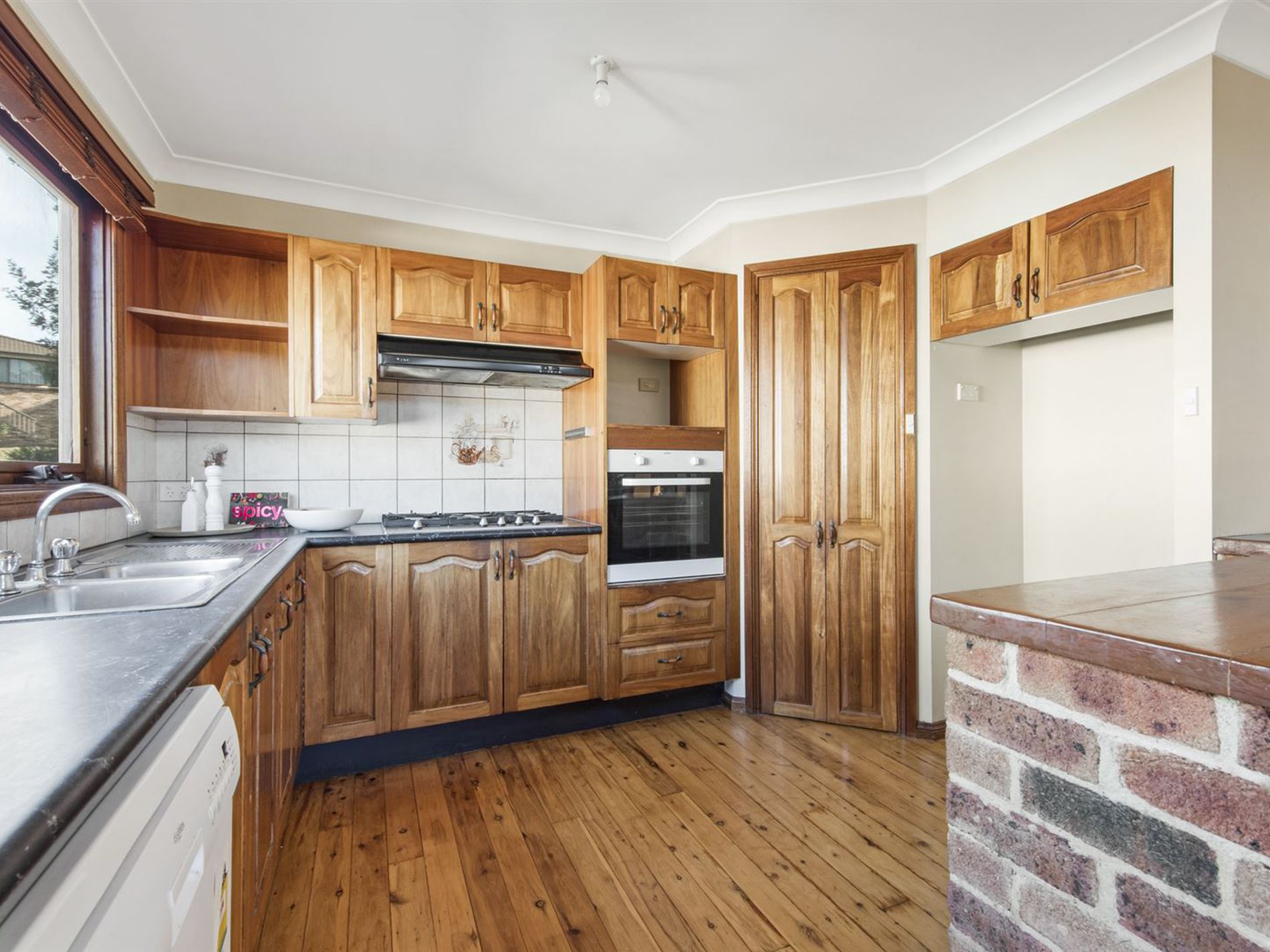 4 Gemini Way, Narrawallee