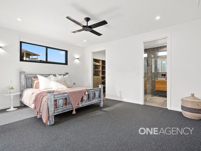 4 Brotheridge Avenue, Calderwood