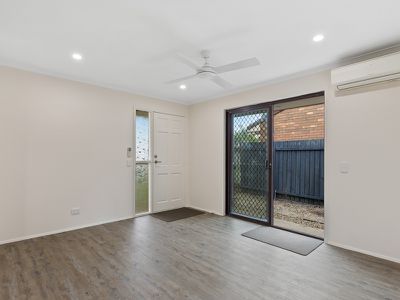 2 / 20 Morinda Way, Labrador