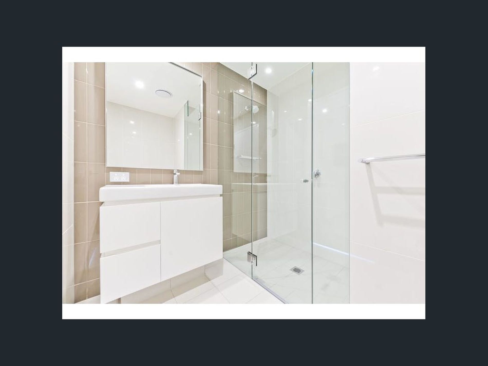 303 / 119 Ross St, Forest Lodge