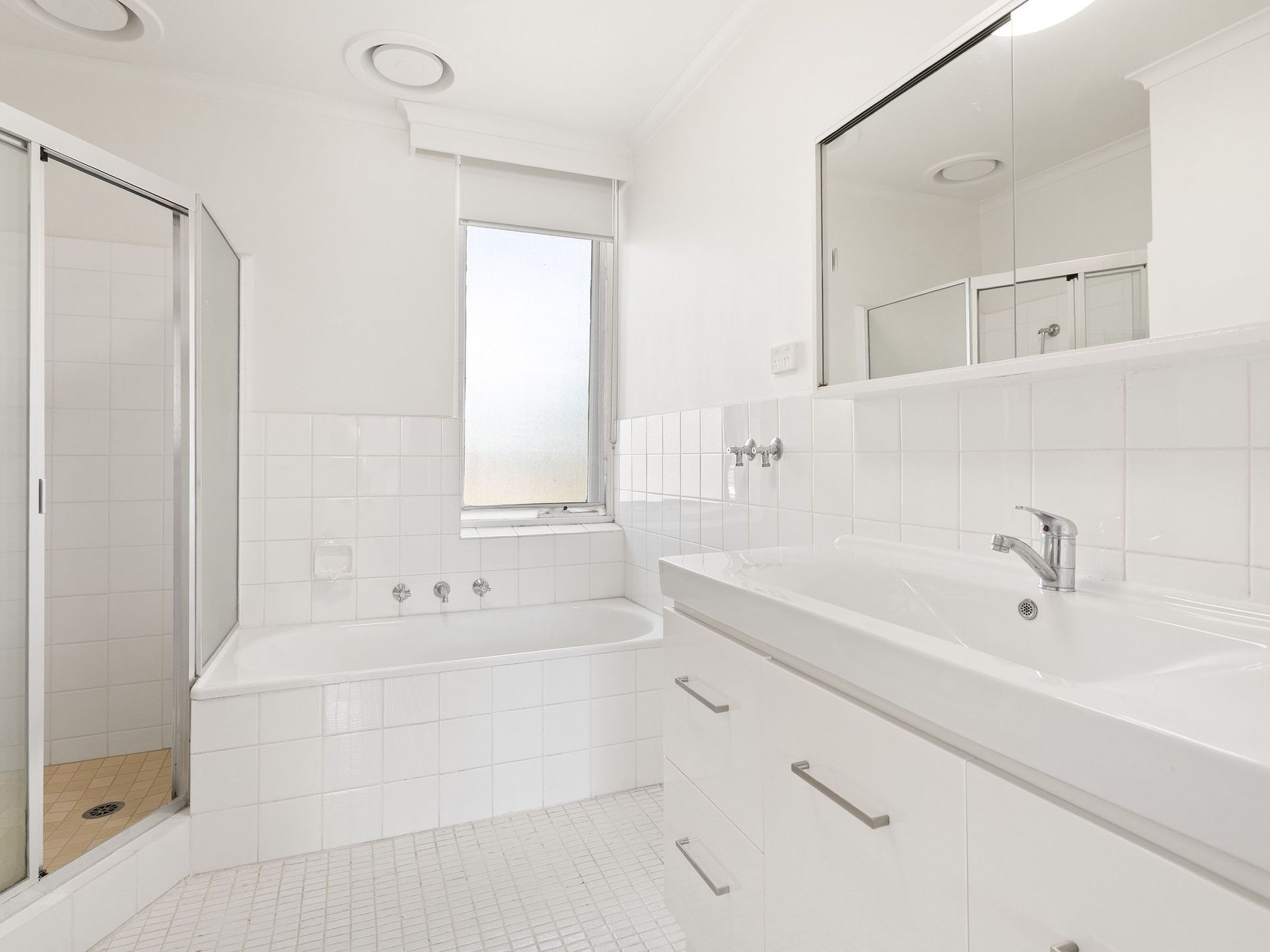 14/10 Cromwell Road, South Yarra